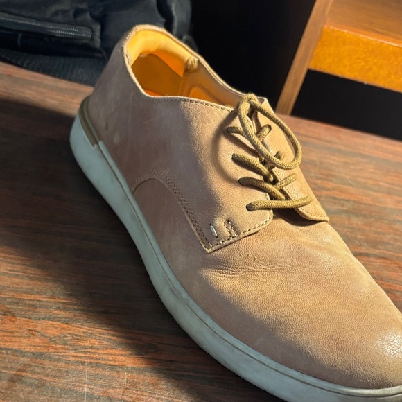 Hush Puppies Tan Leather Sneakers - Picture 4 of 12